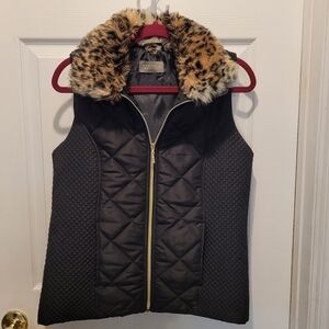 Quilted Vest with Detachable Leopard Faux Fur Collar Front Scandi Girl  Small
